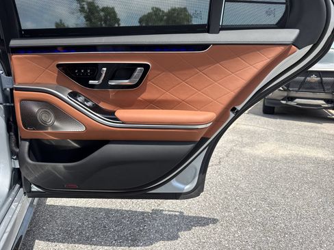 Certified 2024 Mercedes-Benz S 580 4MATIC Sedan image 31