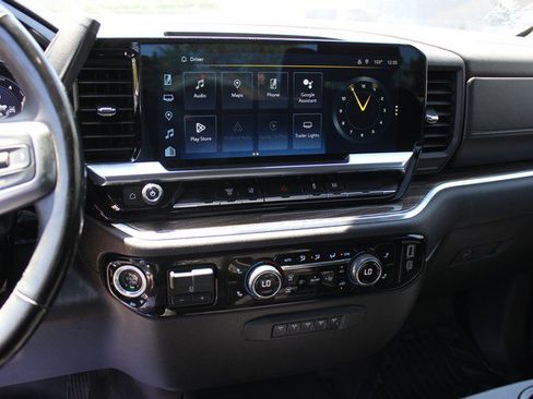 Used 2024 Chevrolet Silverado 3500 LT w/ Convenience Package AWD/4WD image 11