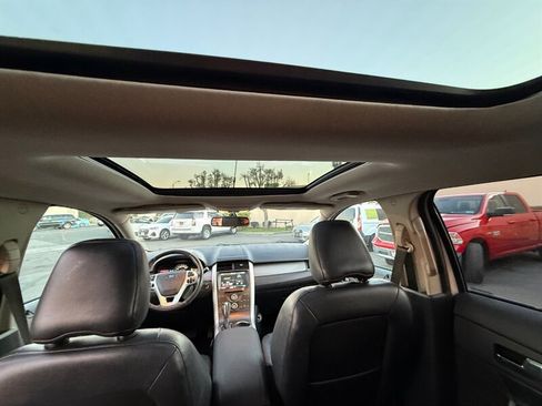 Used 2011 Ford Edge SEL w/ 202A Rapid Spec Order Code image 35