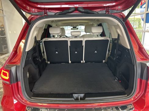 Used 2020 Mercedes-Benz GLB 250 GLB 250 image 11