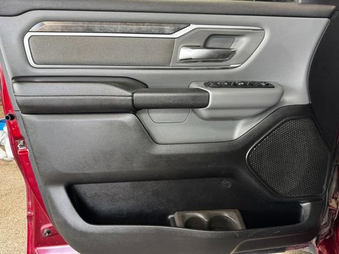 Used 2019 RAM 1500 Big Horn AWD/4WD image 10