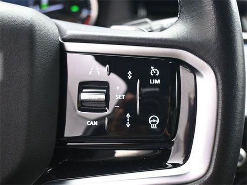 Used 2023 Land Rover Discovery Sport S R-Dynamic image 7