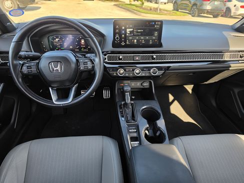 Used 2025 Honda Civic Sport Touring image 8