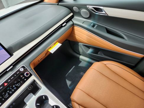 New 2026 Genesis GV80 2.5T Advanced AWD/4WD image 15