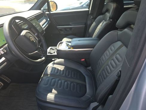 Used 2023 Rivian R1T Adventure AWD/4WD image 12