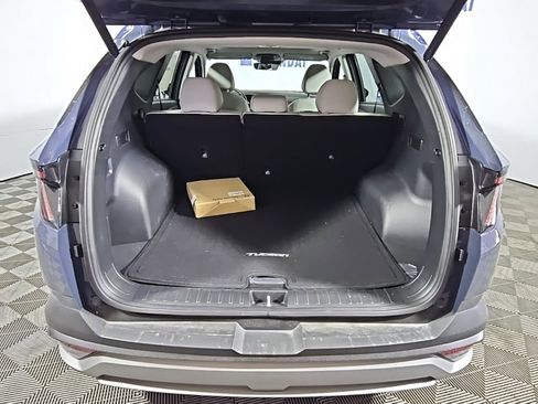 Used 2025 Hyundai Tucson SEL image 12
