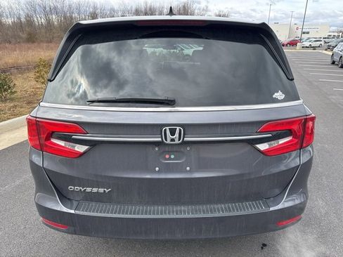 Used 2022 Honda Odyssey EX-L image 2