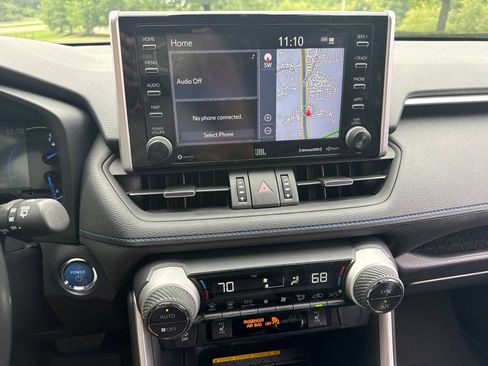Used 2020 Toyota RAV4 XSE AWD/4WD image 12