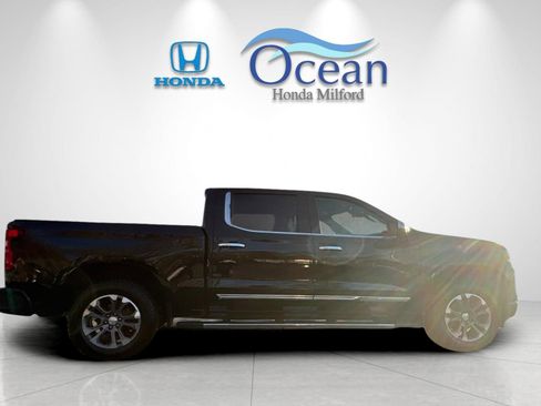 Used 2023 Chevrolet Silverado 1500 High Country w/ LPO, Dark Essentials Package image 6