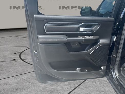 Used 2025 RAM 1500 Big Horn AWD/4WD image 27