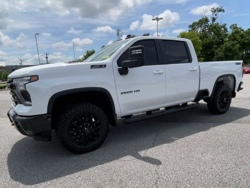New 2025 Chevrolet Silverado 2500 LT w/ Trail Boss Package AWD/4WD image 40
