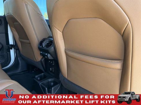Used 2021 Jeep Gladiator Overland w/ Popular Equipment Package AWD/4WD image 38