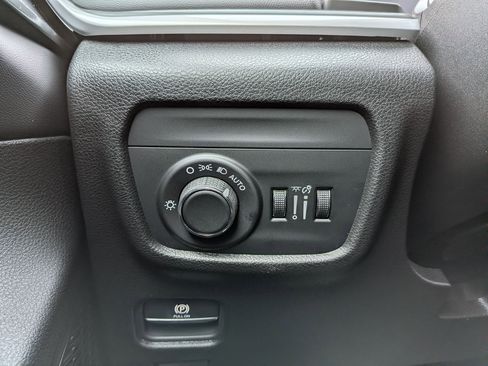 New 2025 Jeep Grand Cherokee Laredo X image 22