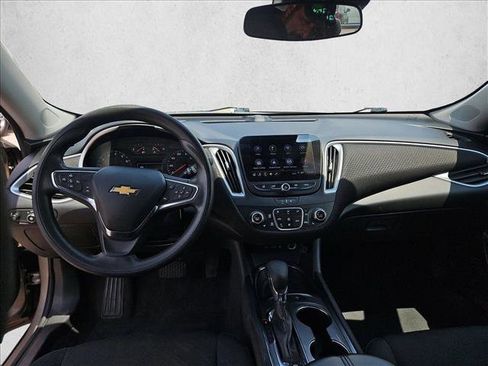 Used 2023 Chevrolet Malibu LT w/ Driver Confidence Package FWD image 16
