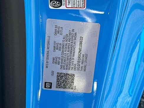 Used 2022 Chevrolet Camaro LS image 29