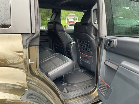 Used 2024 Ford Bronco Raptor w/ Interior Carbon Fiber Pack 6 AWD/4WD image 47