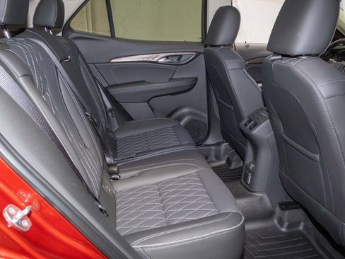Used 2023 Buick Envision Avenir AWD/4WD image 14