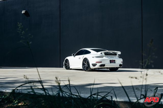 Used 2015 Porsche 911 Turbo AWD/4WD image 21