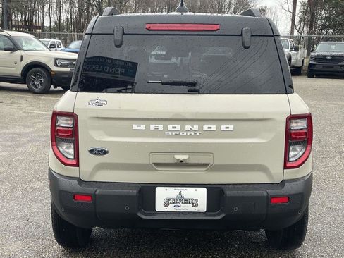 New 2025 Ford Bronco Sport Outer Banks image 4