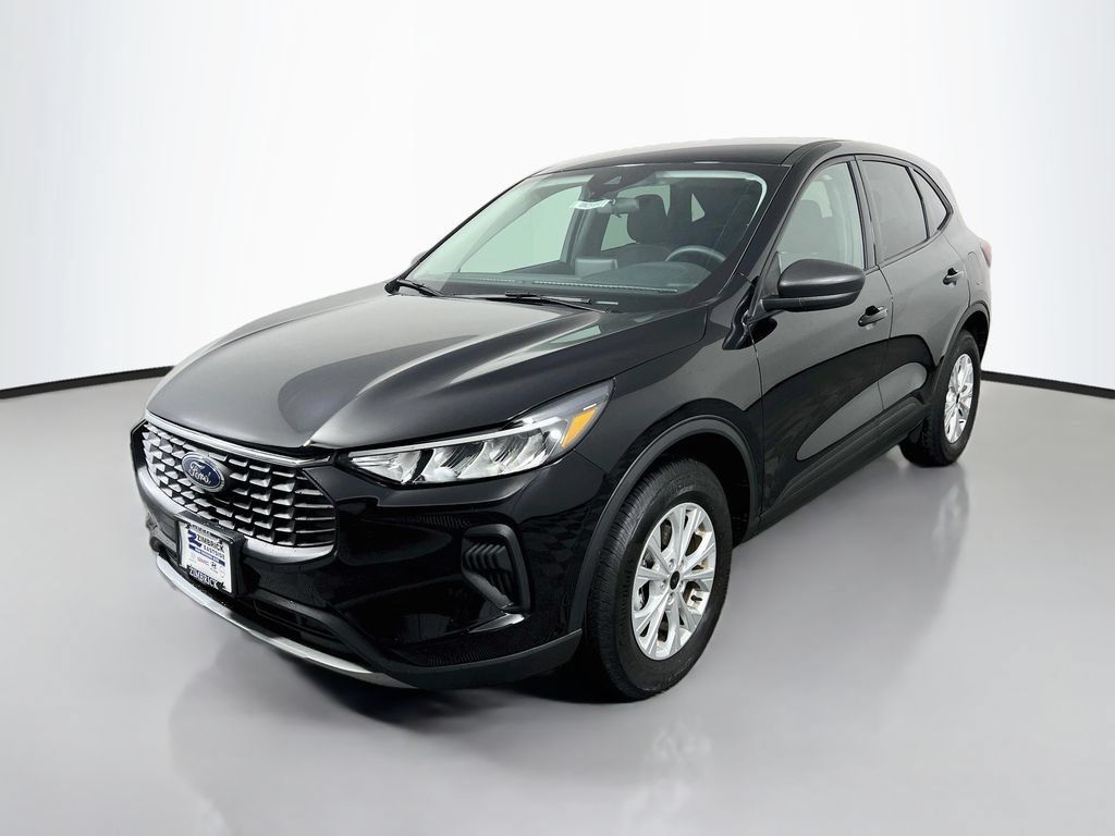 Used 2025 Ford Escape Active AWD/4WD image 3