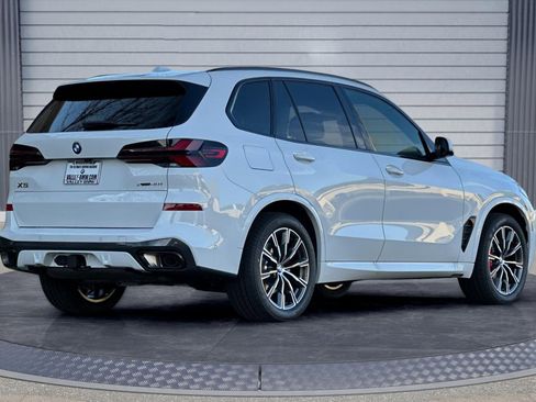 New 2026 BMW X5 xDrive40i w/ M Sport Package image 4