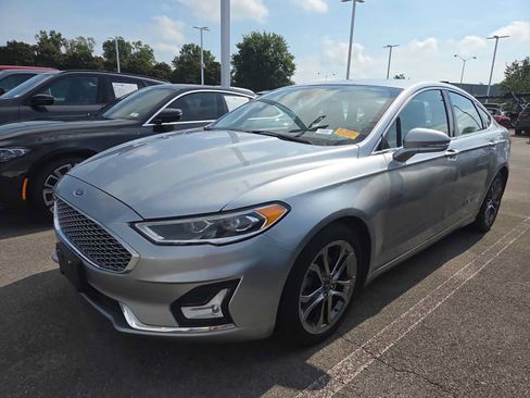 Used 2020 Ford Fusion Titanium FWD image 10