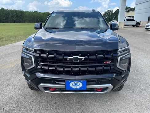 Used 2025 Chevrolet Tahoe Z71 AWD/4WD image 10