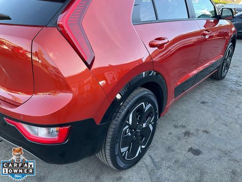 Used 2023 Kia Niro Wind FWD image 76