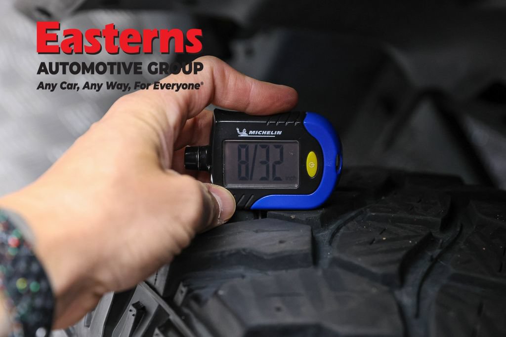 Used 2023 Jeep Wrangler Unlimited AWD/4WD image 30