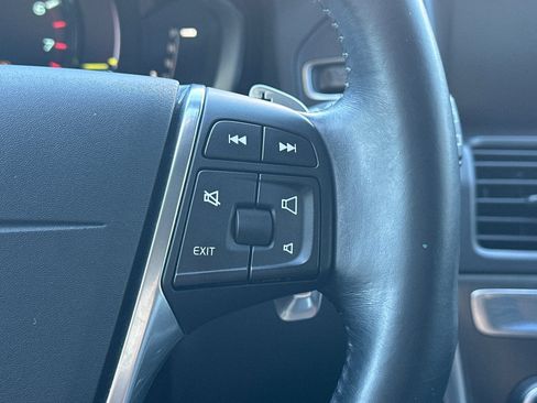 Used 2014 Volvo XC60 T6 AWD/4WD image 26