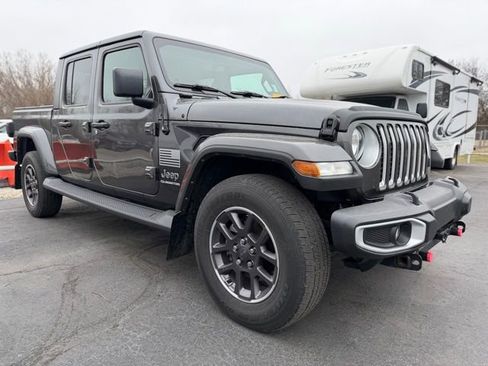 Used 2021 Jeep Gladiator Overland w/ Popular Equipment Package AWD/4WD image 9