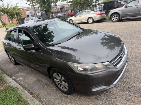 Used 2014 Honda Accord LX image 3