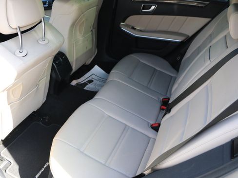 Used 2014 Mercedes-Benz E 63 AMG S-Model image 34