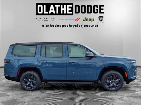 New 2026 Jeep Grand Wagoneer 4WD image 31
