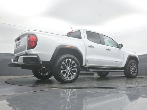 Used 2025 GMC Canyon Denali AWD/4WD image 53