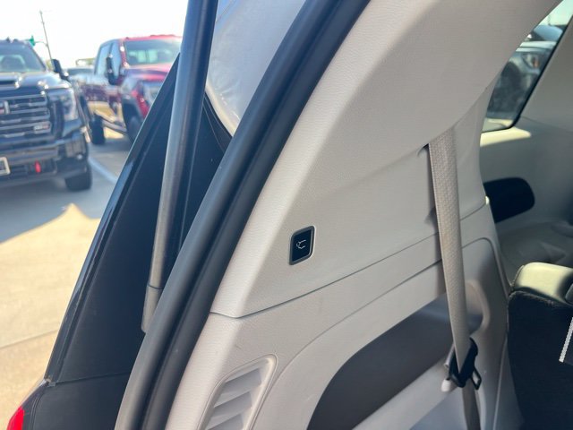 Used 2024 Chrysler Pacifica Touring-L FWD image 18