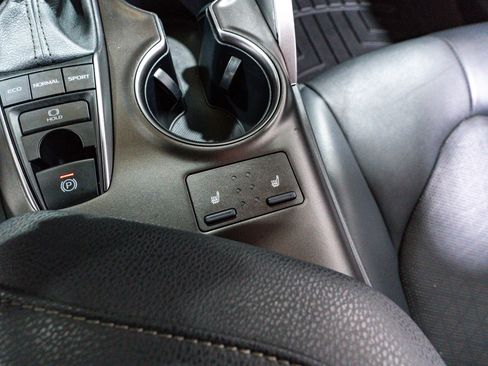 Used 2024 Toyota Camry XSE image 23