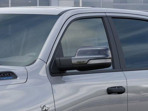 New 2026 RAM 1500 Big Horn AWD/4WD image 12