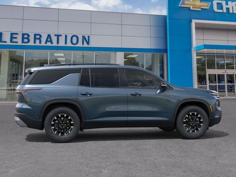 New 2026 Chevrolet Traverse Z71 w/ Enhanced Driving Package AWD/4WD image 5