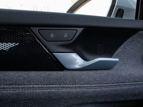 New 2026 Volkswagen Tiguan S image 14