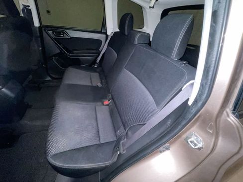 Used 2015 Subaru Forester 2.5i w/ Alloy Wheel Package image 21