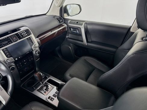Used 2023 Toyota 4Runner Limited AWD/4WD image 25