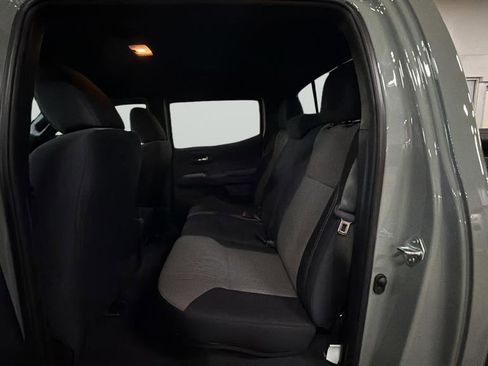 Used 2023 Toyota Tacoma 4x4 Double Cab image 24