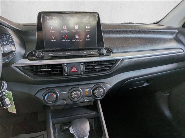 Used 2024 Kia Forte LXS FWD image 12