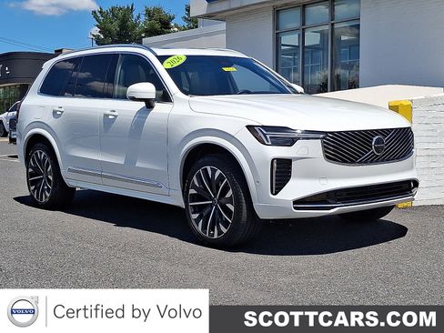 Certified 2026 Volvo XC90 B6 Plus AWD/4WD image 1