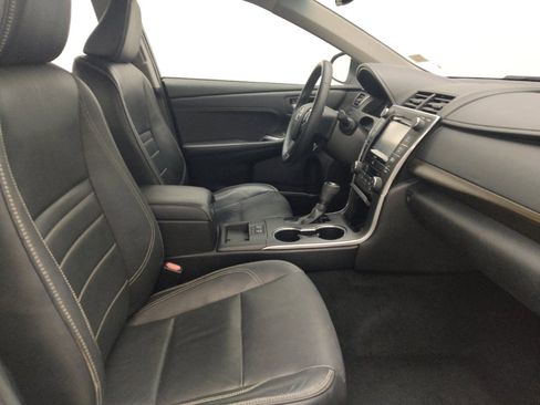 Used 2017 Toyota Camry XLE FWD image 21