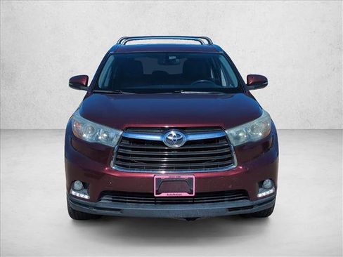Used 2016 Toyota Highlander Limited image 2