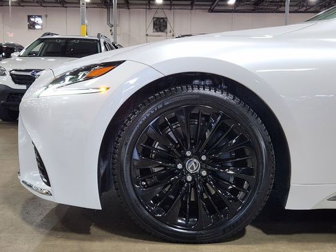 Used 2020 Lexus LS 500 w/ Interior Upgrade Package RWD image 5