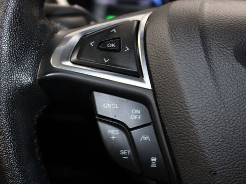 Used 2019 Ford Edge SEL w/ Equipment Group 201A FWD image 21