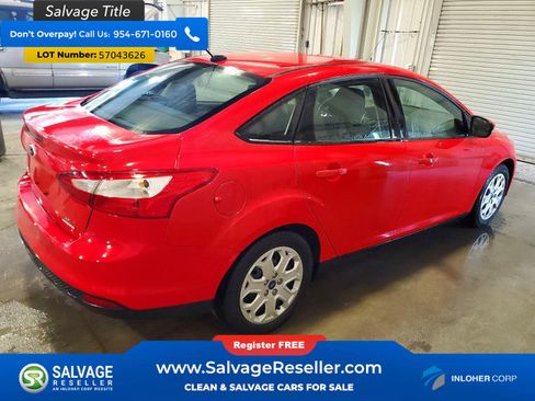 Used 2012 Ford Focus SE FWD image 4